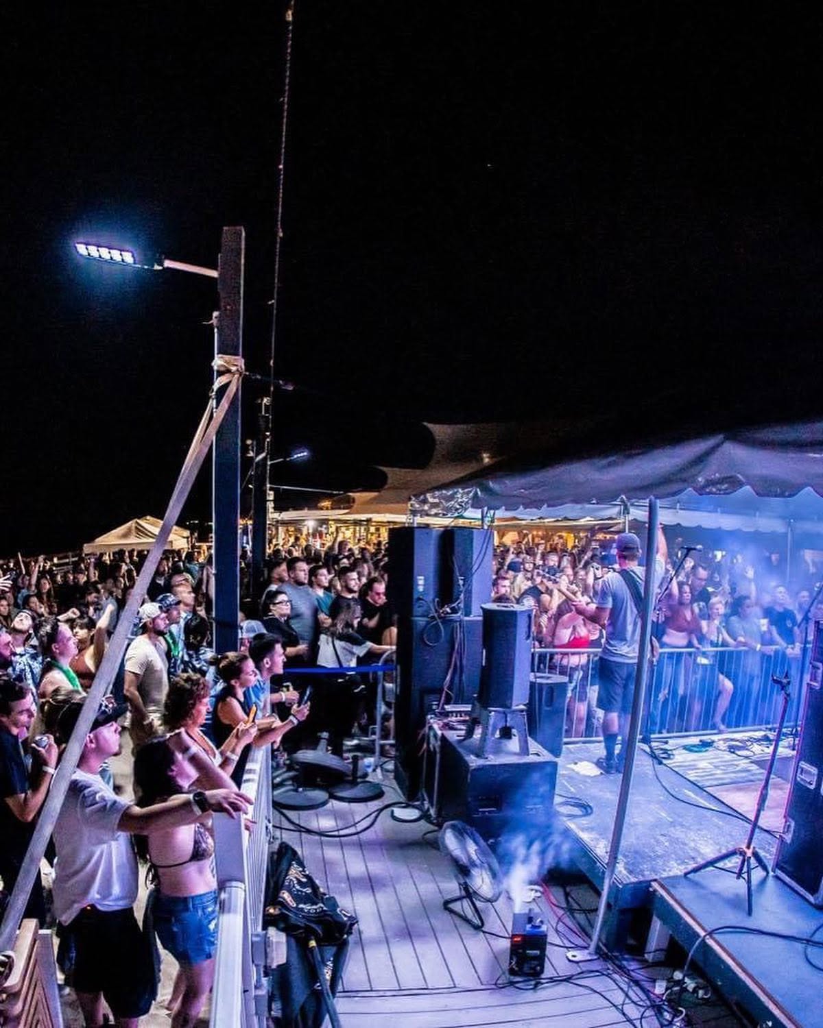 Sold-out concert crowd at Paddy's Beach Club, Westerly RI